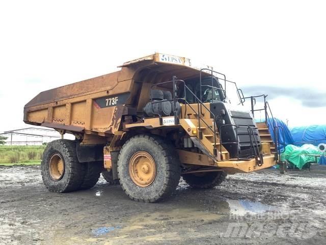 CAT 773F Kloubové dempry