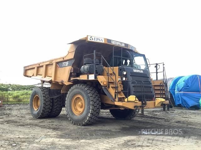 CAT 773F Kloubové dempry