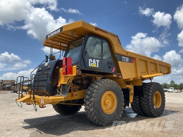 CAT 773F Kloubové dempry