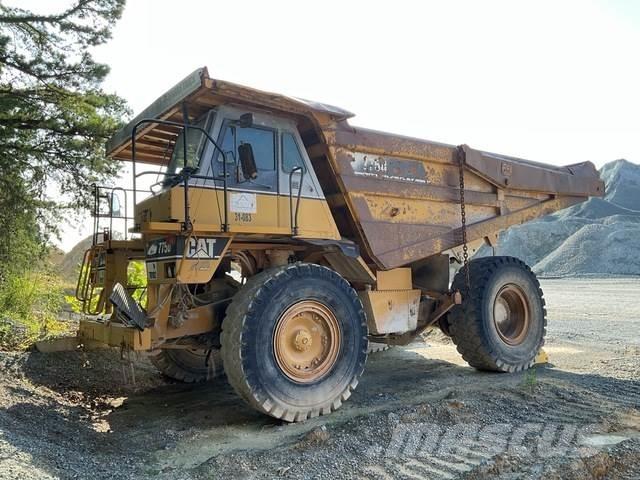 CAT 775D Kloubové dempry