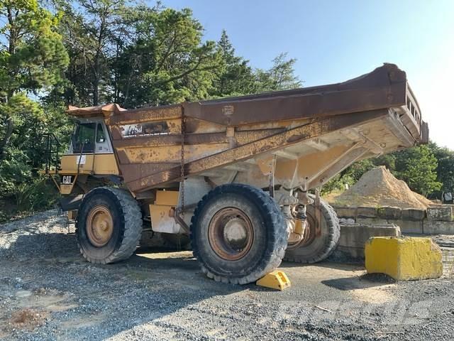 CAT 775D Kloubové dempry