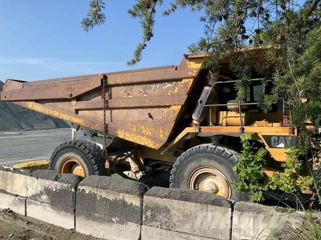 CAT 775D Kloubové dempry