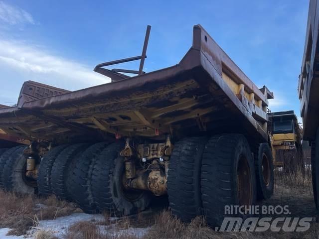 CAT 777D Kloubové dempry