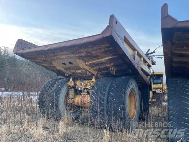 CAT 777D Kloubové dempry
