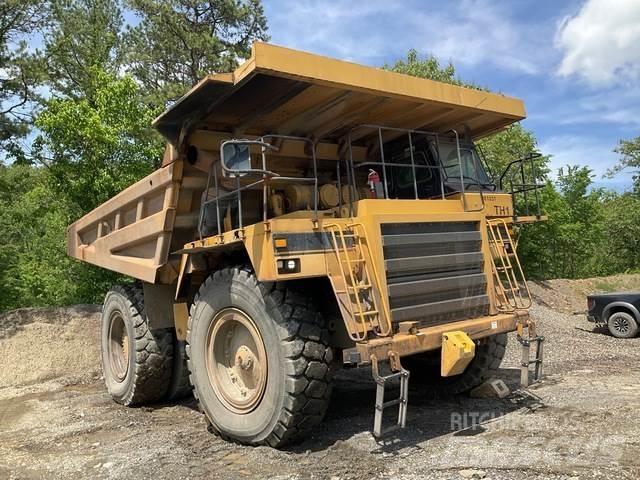 CAT 777D Kloubové dempry