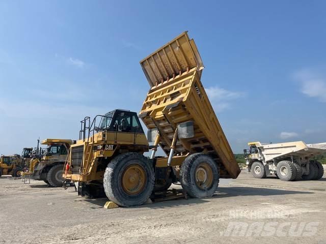CAT 777D Kloubové dempry