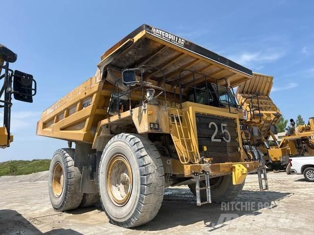 CAT 777D Kloubové dempry