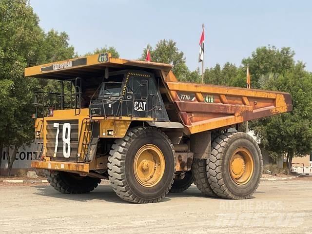 CAT 777D Kloubové dempry