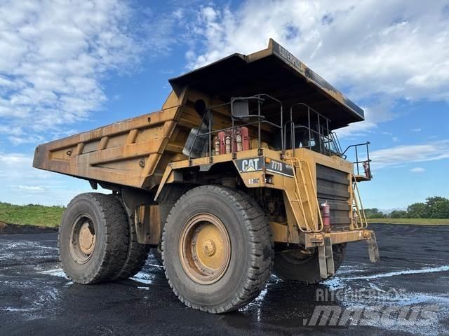 CAT 777D Kloubové dempry
