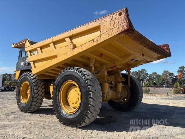 CAT 777E Kloubové dempry