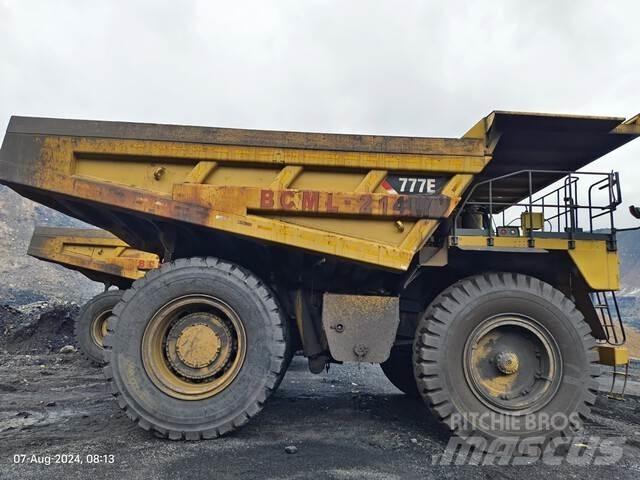 CAT 777E Kloubové dempry