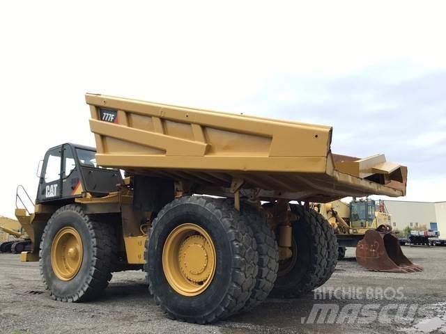 CAT 777F Kloubové dempry