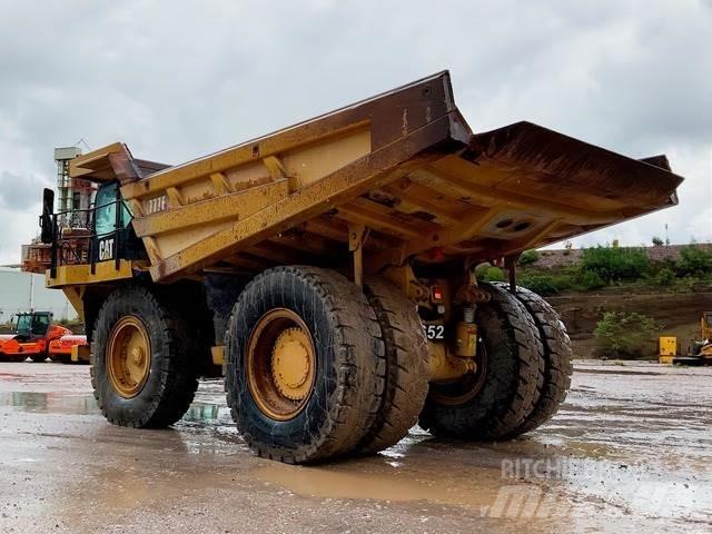 CAT 777F Kloubové dempry