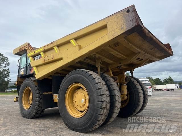 CAT 777F Kloubové dempry