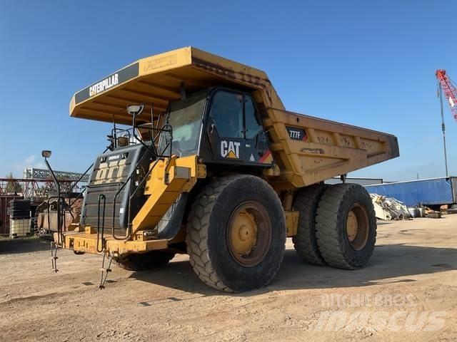 CAT 777F Kloubové dempry