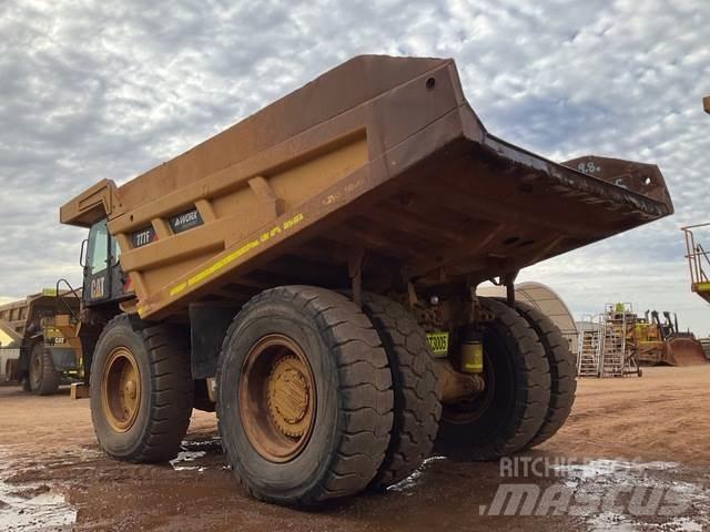 CAT 777F Kloubové dempry