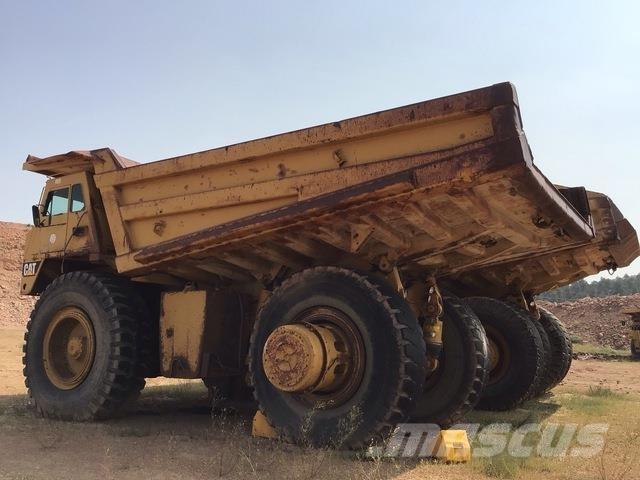 CAT 785B Kloubové dempry