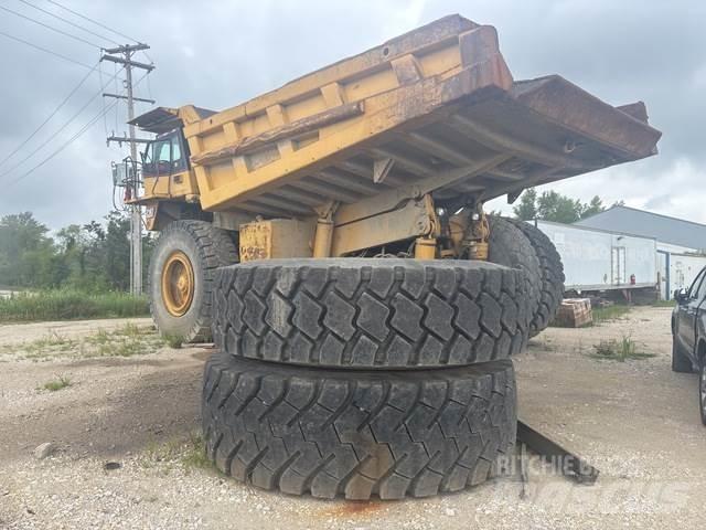CAT 785C Kloubové dempry