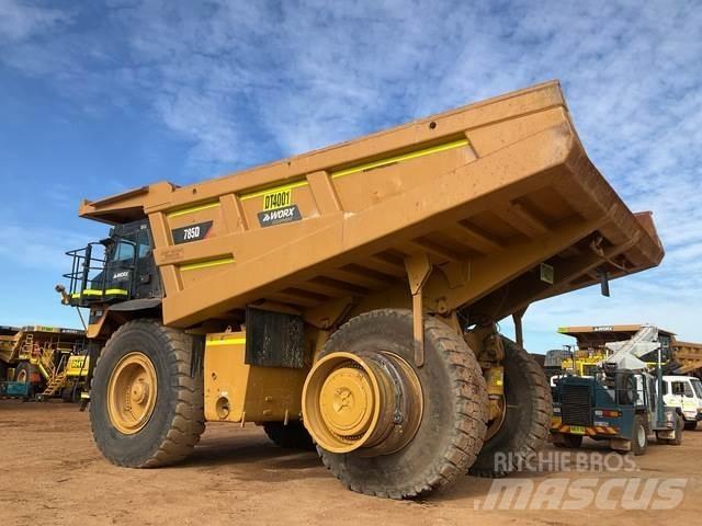 CAT 785D Kloubové dempry