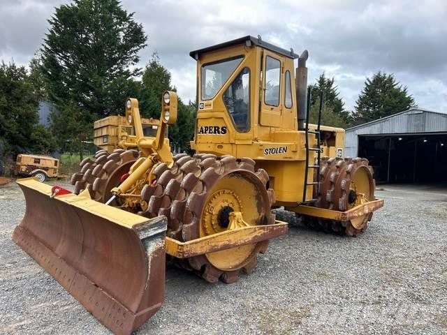CAT 825B Stavebnictví - ostatní