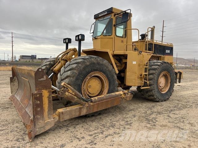 CAT 834B Kolové dozery