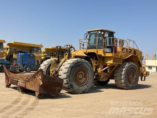 CAT 834H Kolové dozery
