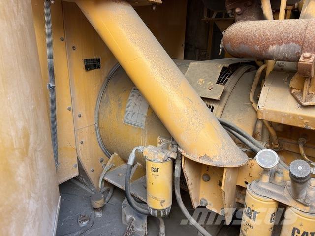 CAT 900F Naftové generátory