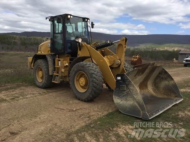 CAT 920 Kolové nakladače
