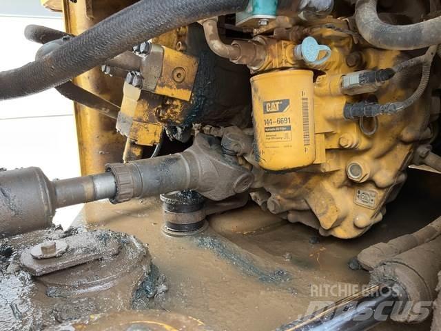 CAT 924K Kolové nakladače