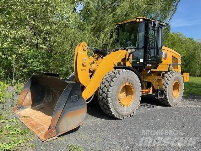 CAT 926M Kolové nakladače