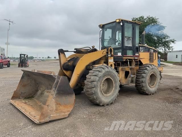 CAT 928G Kolové nakladače