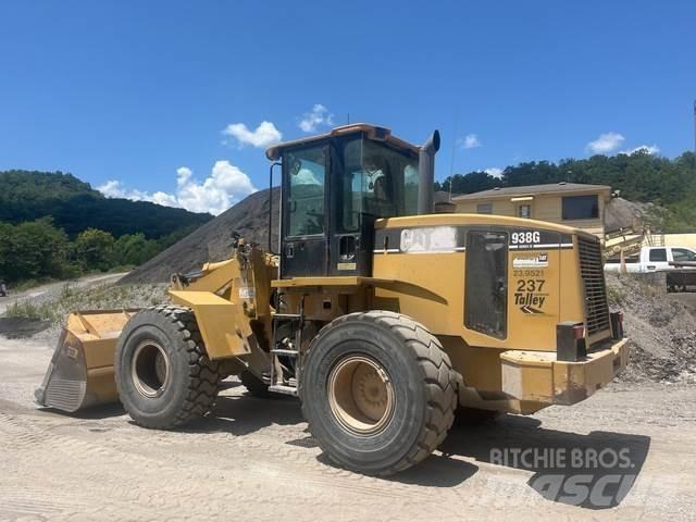 CAT 938GII Kolové nakladače