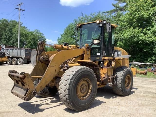 CAT 938H Kolové nakladače