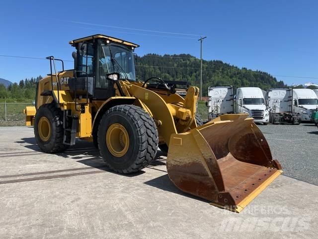 CAT 950 Kolové nakladače