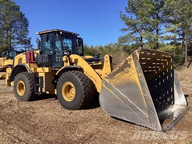 CAT 950M Kolové nakladače