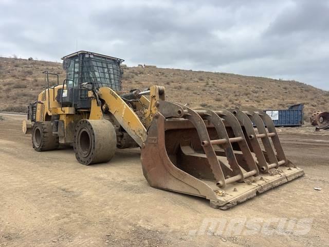 CAT 950M Kolové nakladače