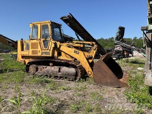 CAT 963 Pásové nakladače