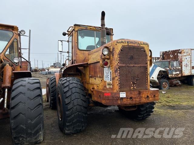 CAT 966C Kolové nakladače