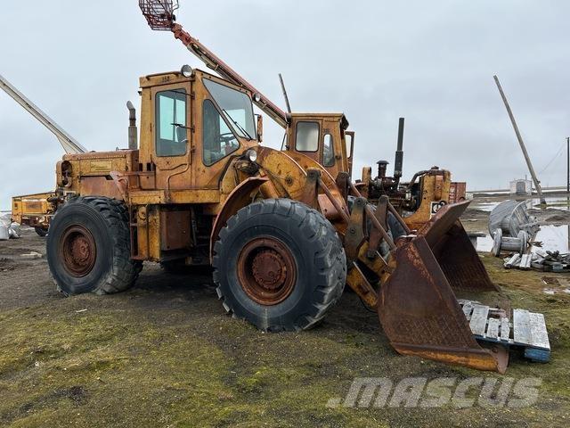CAT 966C Kolové nakladače
