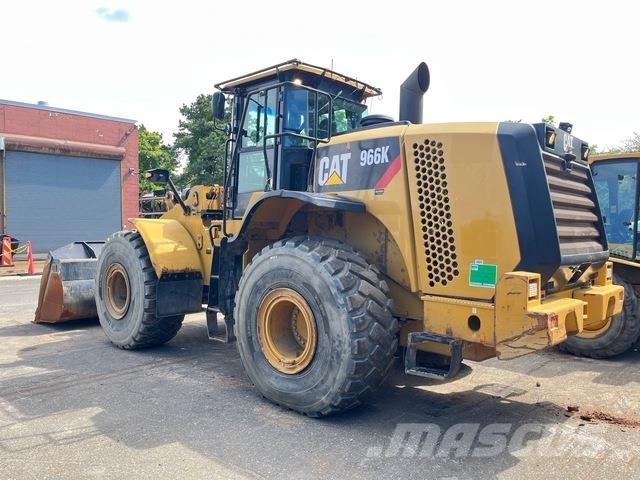 CAT 966K Kolové nakladače