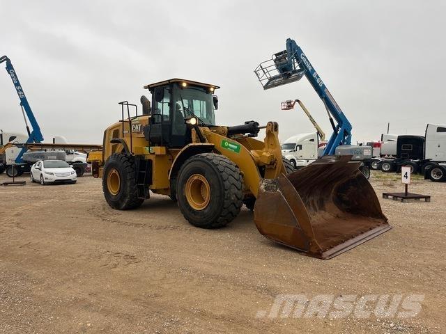 CAT 966M Kolové nakladače
