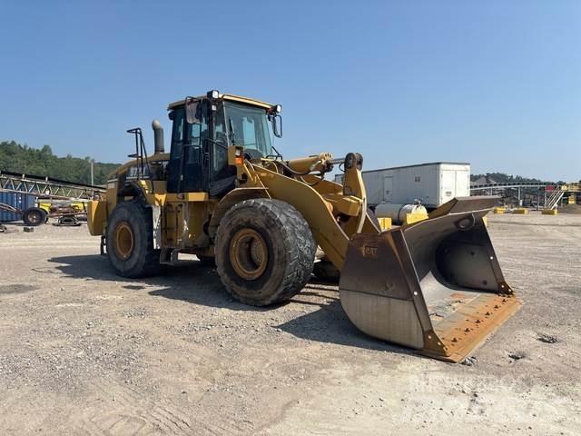 CAT 972H Kolové nakladače