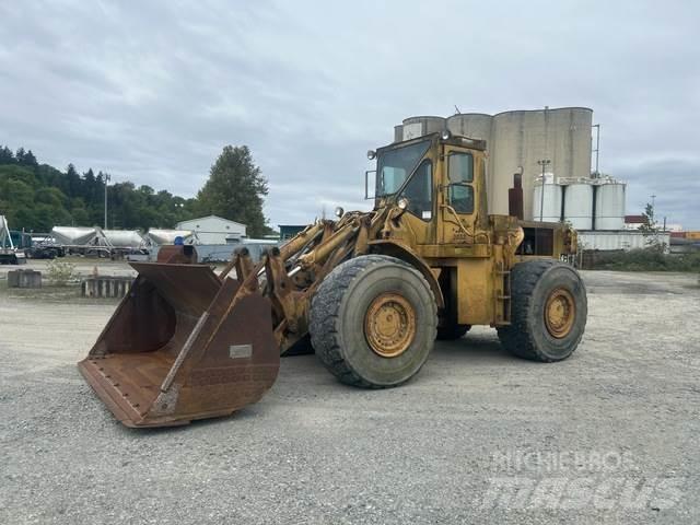 CAT 980B Kolové nakladače