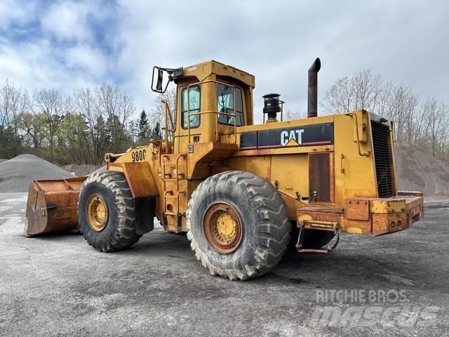 CAT 980C Kolové nakladače