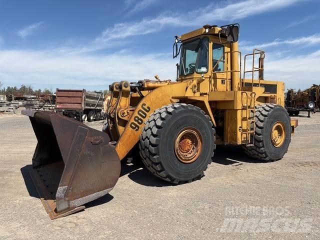 CAT 980C Kolové nakladače