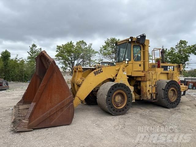 CAT 980C Kolové nakladače