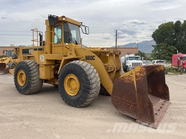 CAT 980C Kolové nakladače