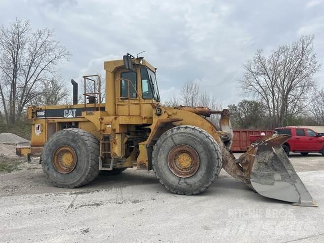 CAT 980F Kolové nakladače