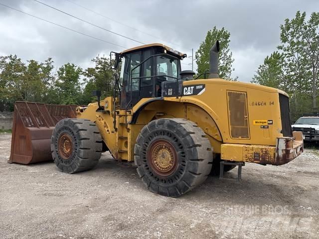 CAT 980H Kolové nakladače