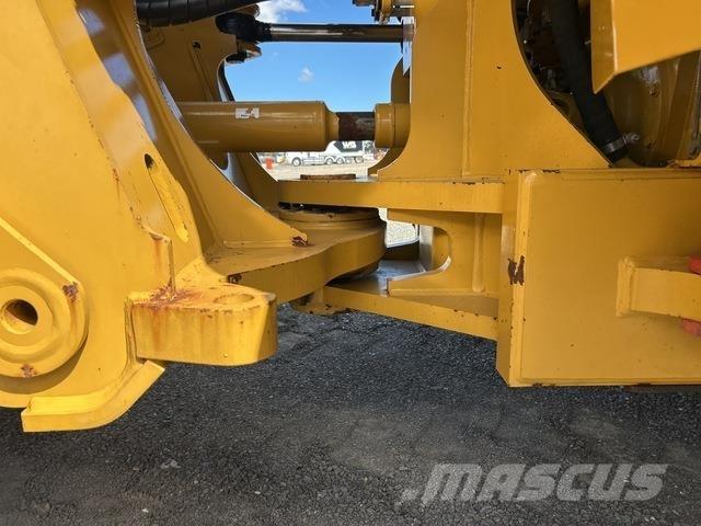 CAT 980M Kolové nakladače